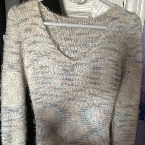 Soft knit sweater dress - Picture 3 of 4